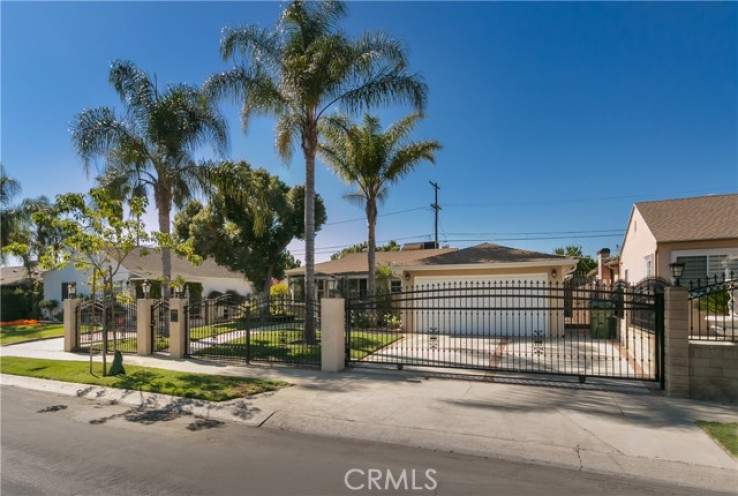 3 Bed Home for Sale in North Hollywood, California