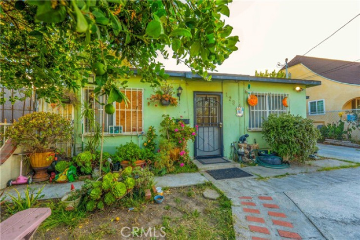 Residential Home in Compton