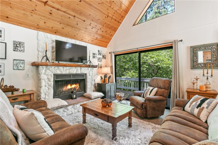3 Bed Home for Sale in Lake Arrowhead, California
