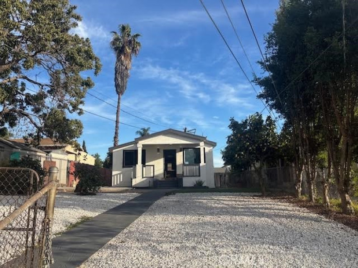 2 Bed Home for Sale in Los Angeles, California