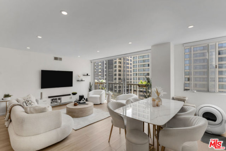 2 Bed Home for Sale in Los Angeles, California