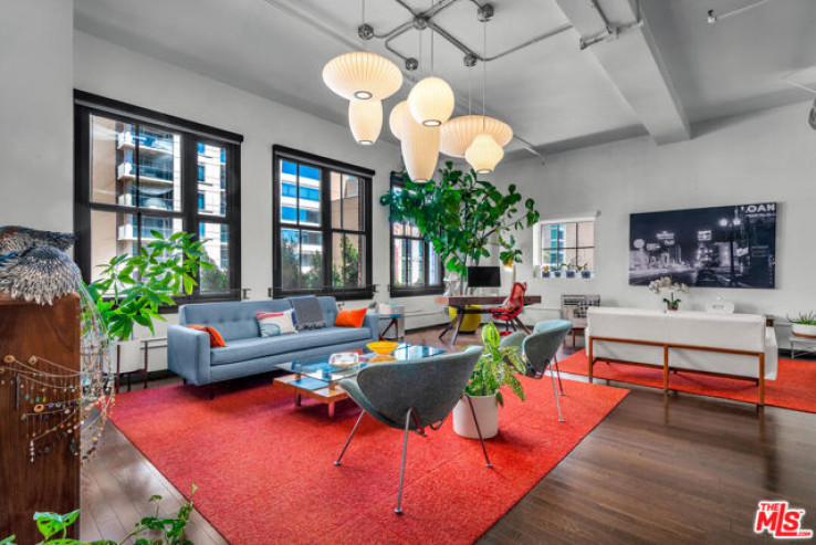 2 Bed Home for Sale in Los Angeles, California