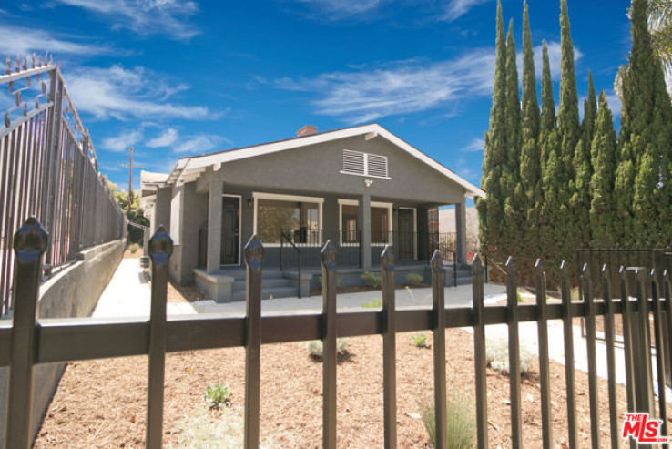  Income Home for Sale in Los Angeles, California