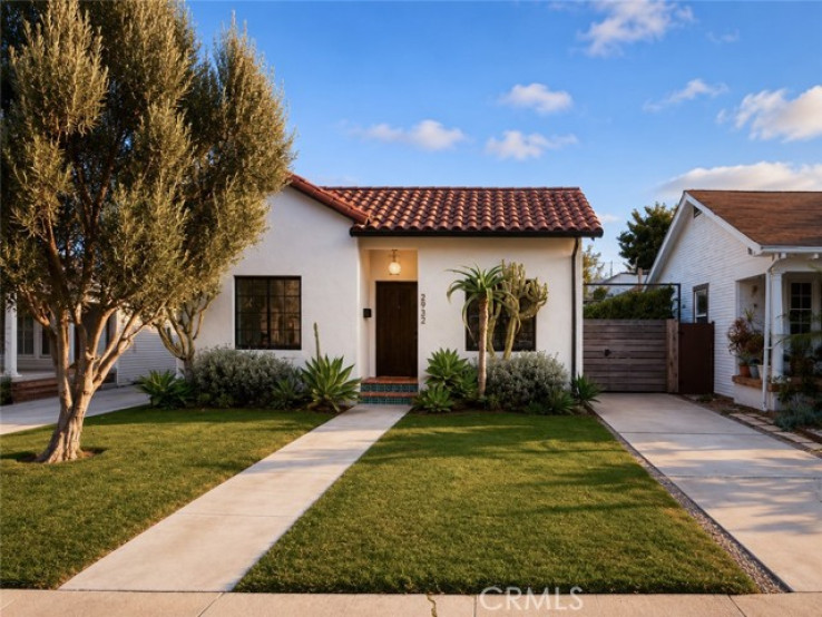 4 Bed Home for Sale in Los Angeles, California