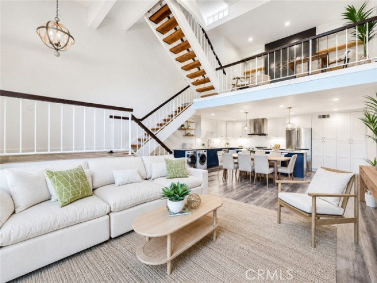2 Bed Home for Sale in Los Angeles, California