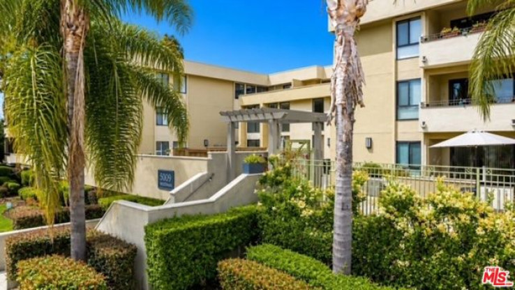 2 Bed Home for Sale in Los Angeles, California