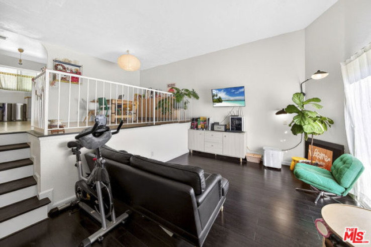 2 Bed Home for Sale in Los Angeles, California