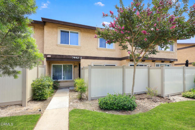 2 Bed Home for Sale in Los Angeles, California