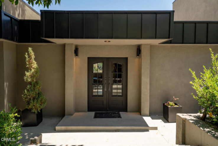 4 Bed Home for Sale in Los Angeles, California