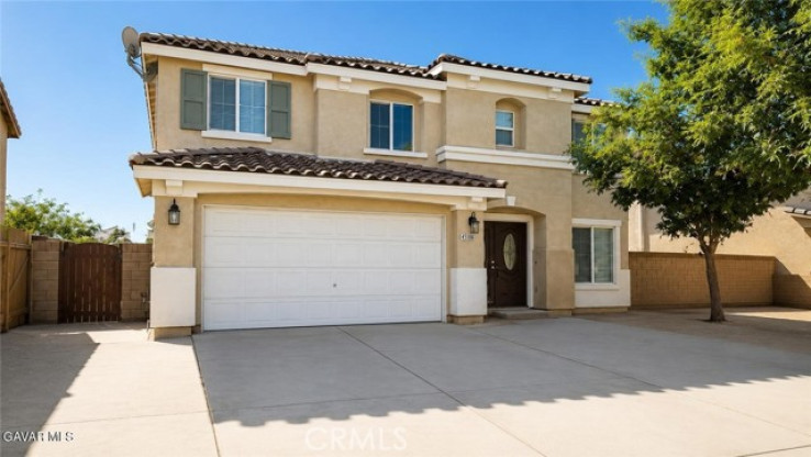 4 Bed Home for Sale in Lancaster, California