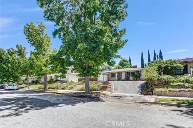 3 Bed Home for Sale in Los Angeles, California