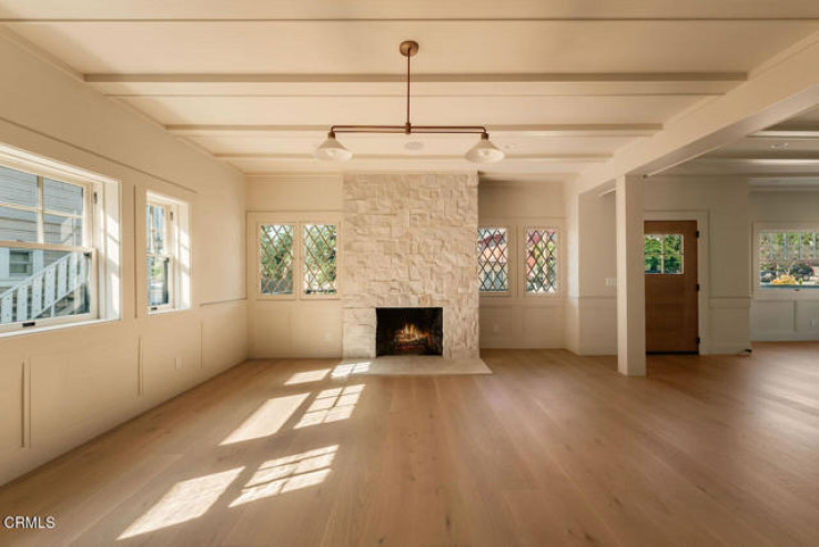 6 Bed Home for Sale in Los Angeles, California