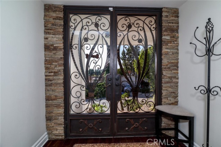 Residential Home in Granada Hills