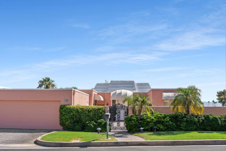 3 Bed Home for Sale in Palm Desert, California