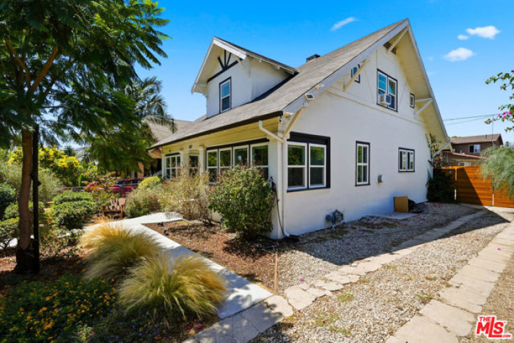 3 Bed Home for Sale in Los Angeles, California