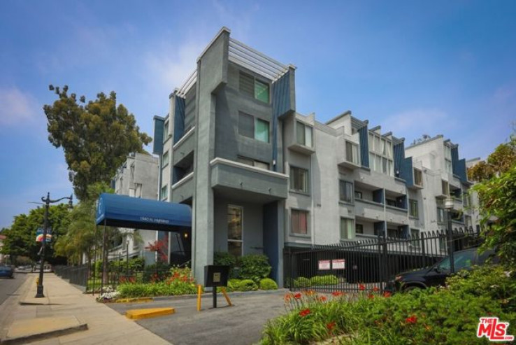 2 Bed Home for Sale in Los Angeles, California