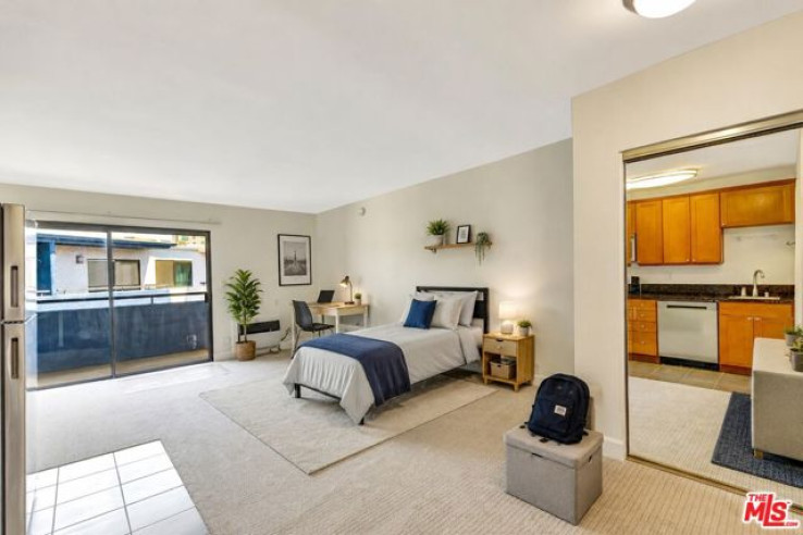 Residential Home in Westwood - Century City