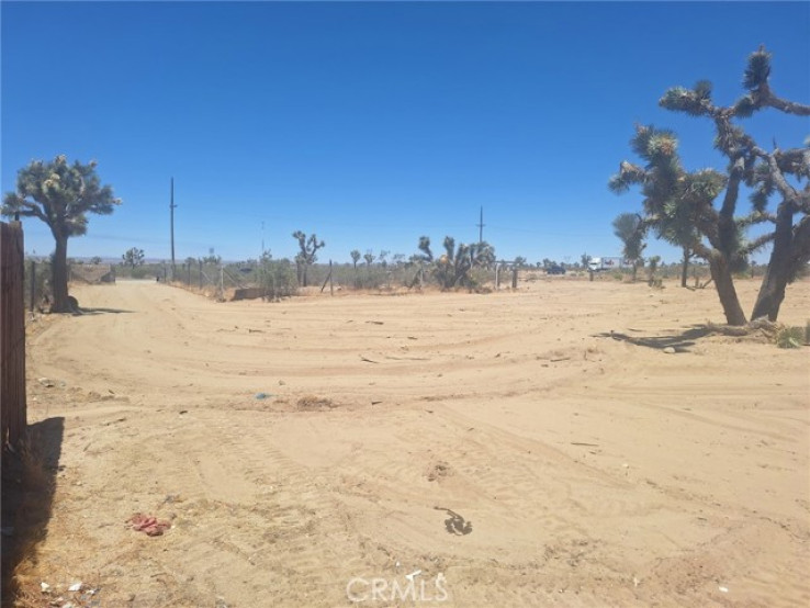  Land for Sale in Llano, California