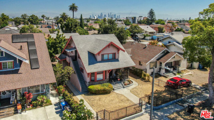  Income Home for Sale in Los Angeles, California