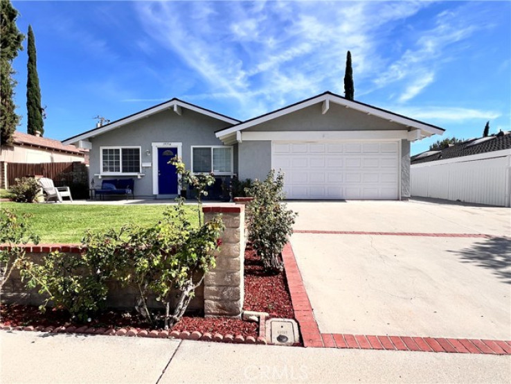 4 Bed Home for Sale in Canyon Country, California