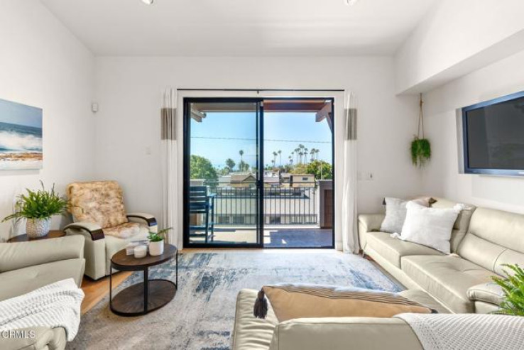 2 Bed Home for Sale in Ventura, California
