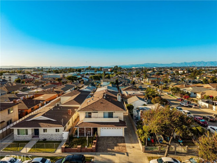  Income Home for Sale in Hawthorne, California