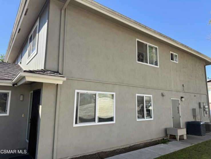 2 Bed Home for Sale in Newbury Park, California