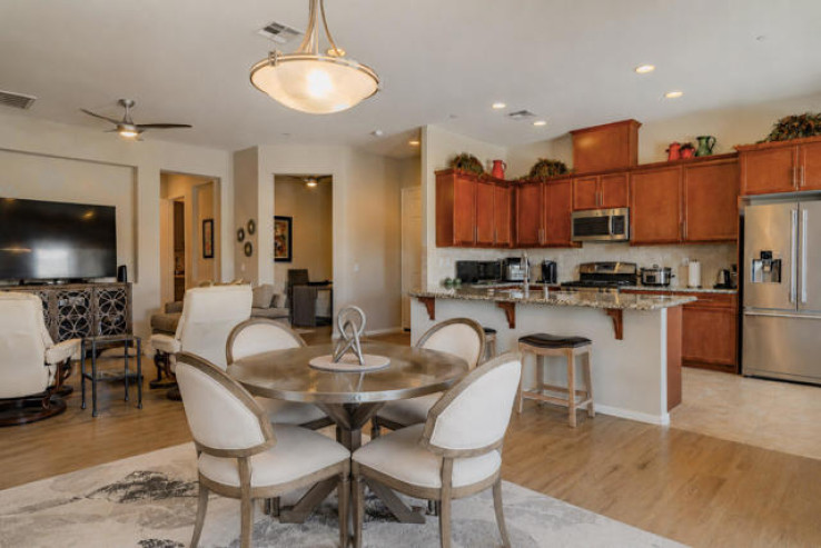 Residential Home in North Palm Desert