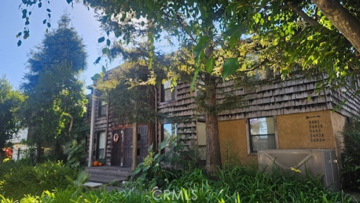 17 Bed Home for Sale in Los Angeles, California