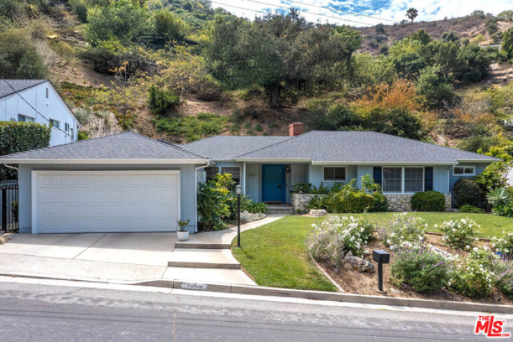 3 Bed Home for Sale in Sherman Oaks, California