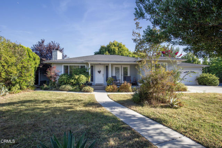 4 Bed Home for Sale in Oak View, California