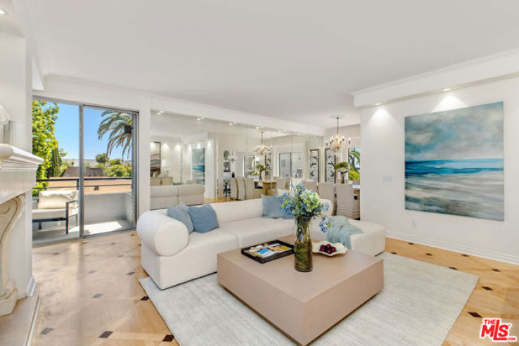 Residential Home in Beverly Hills