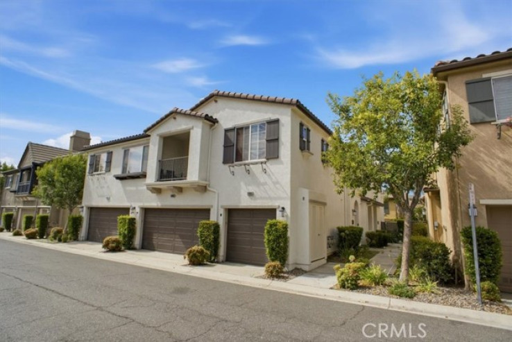 3 Bed Home for Sale in Saugus, California