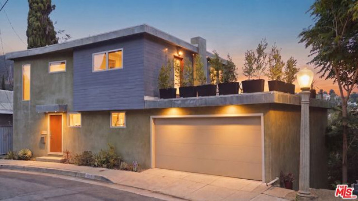 3 Bed Home for Sale in Los Angeles, California