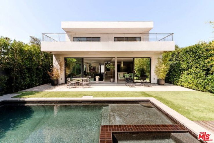 Residential Home in West Los Angeles