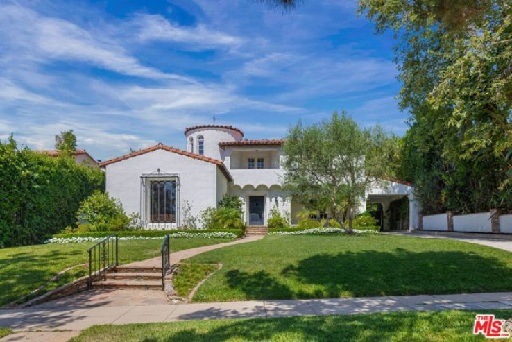5 Bed Home for Sale in Beverly Hills, California
