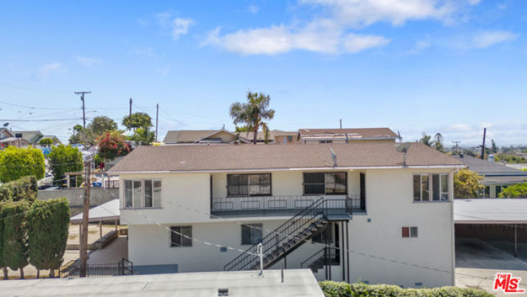  Income Home for Sale in Los Angeles, California