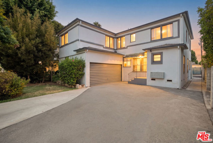 Residential Income in Santa Monica