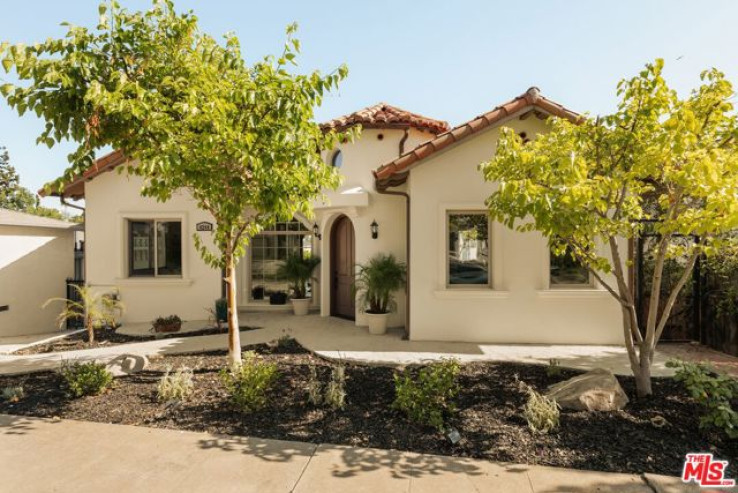 Residential Home in Los Feliz