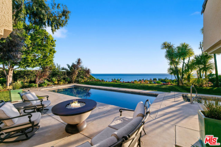 4 Bed Home for Sale in Malibu, California
