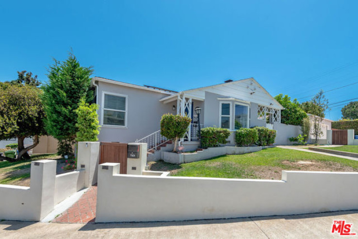 4 Bed Home for Sale in Playa del Rey, California