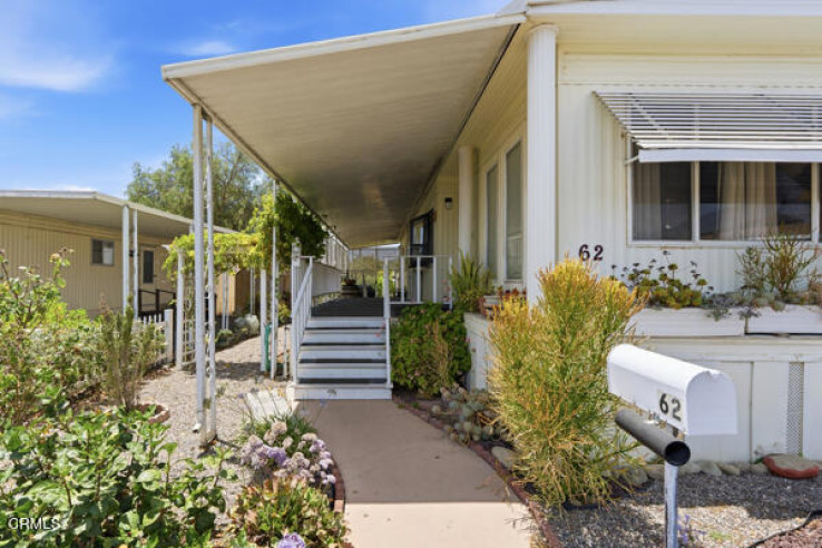 2 Bed Home for Sale in Santa Paula, California