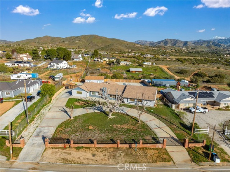 4 Bed Home for Sale in Acton, California