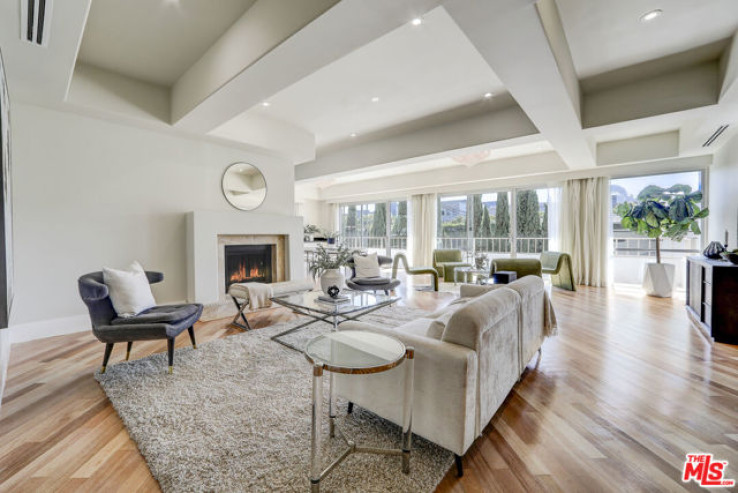 2 Bed Home for Sale in Beverly Hills, California