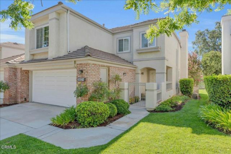 2 Bed Home for Sale in Santa Clarita, California