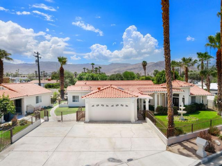 8 Bed Home for Sale in Palm Desert, California