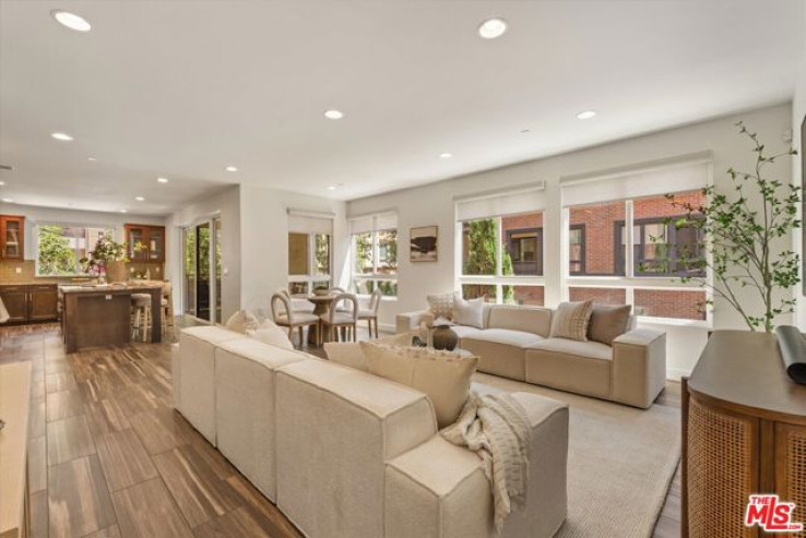 4 Bed Home for Sale in Playa Vista, California