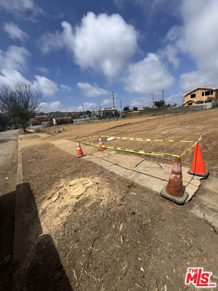  Land for Sale in Pacific Palisades, California