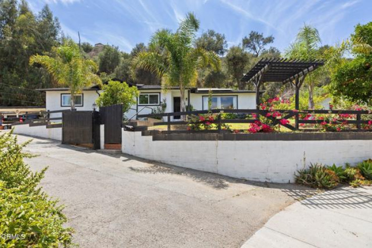 4 Bed Home for Sale in Santa Paula, California