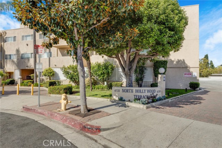 3 Bed Home for Sale in North Hollywood, California